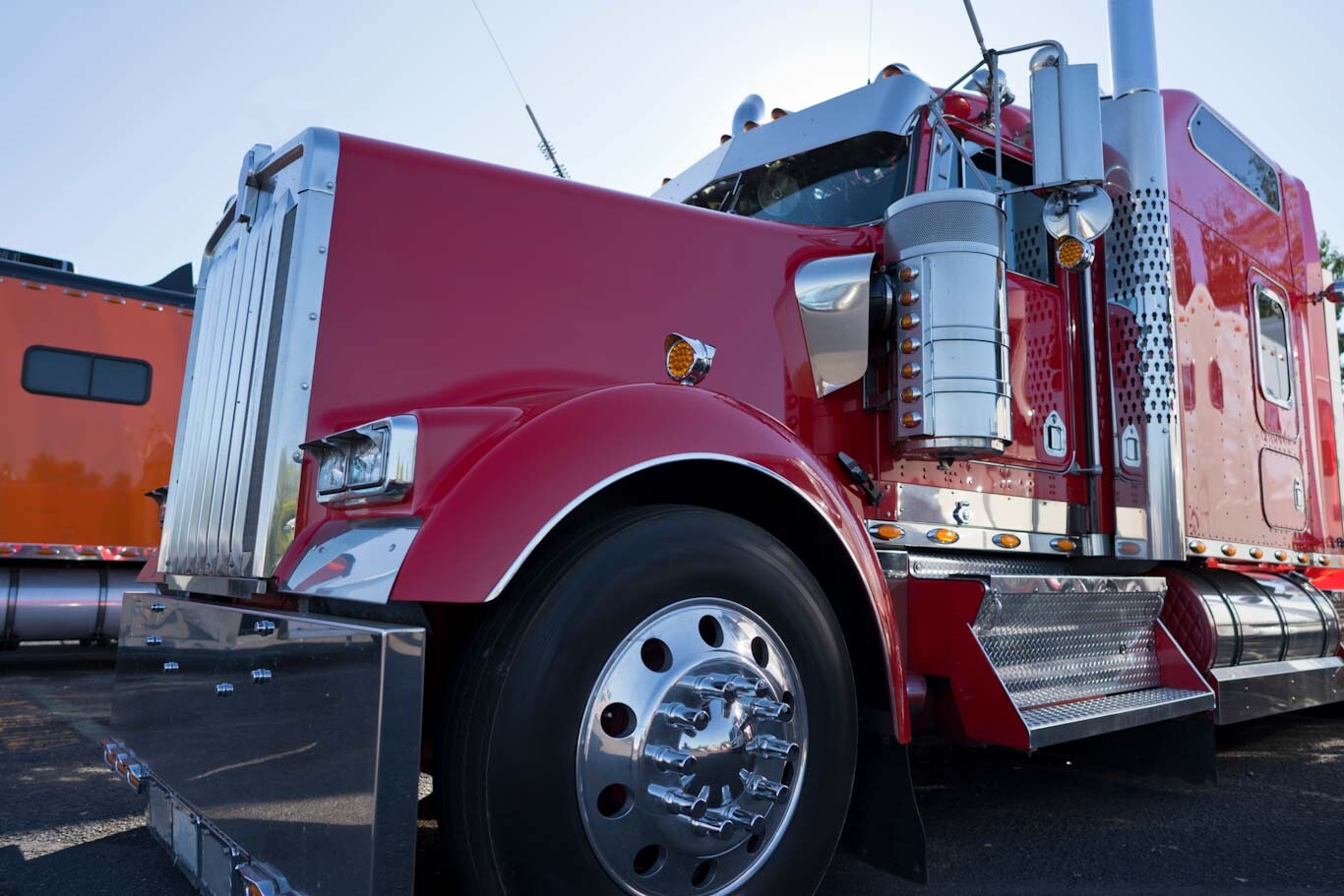 The best insurance companies for trucking business